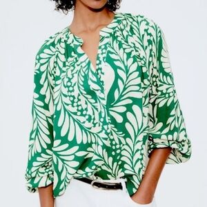 H&M Balloon Sleeved Blouse Tropical Leaf Green Small Boho Resort Spring Summer